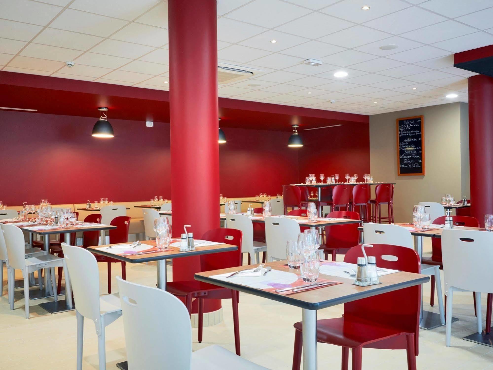 فندق كامبانيل بوردو أويست مطار ميريناك Mérignac المظهر الخارجي الصورة